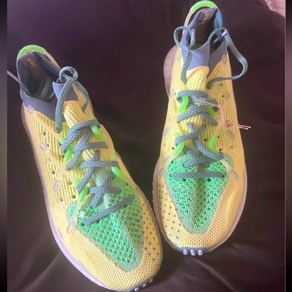 NWOT! Adidas 4D Fusion